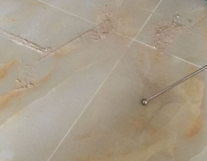 杭州瓷砖空鼓维修公司分享粘合剂选择不当在瓷砖铺贴过程中可能导致以下问题